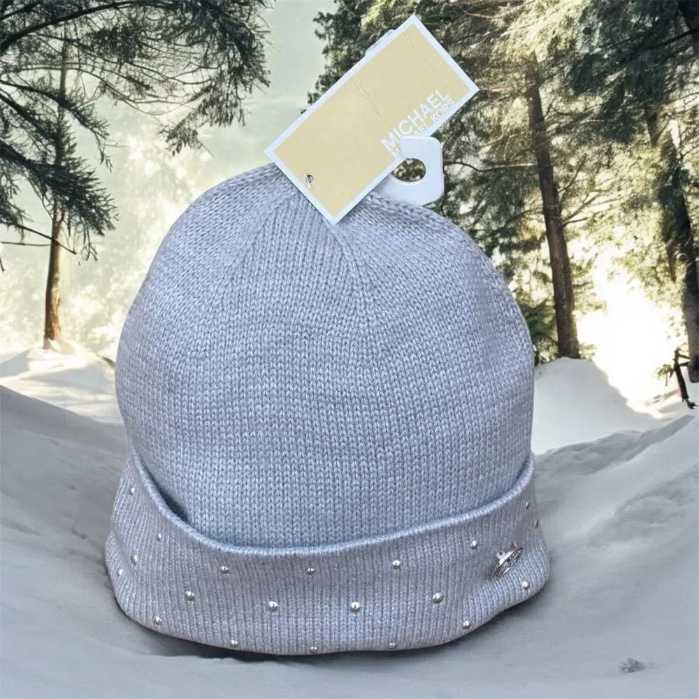 NWT New Michael Kors Grey Knit w/Silver Grommets & Logo Hat/Beanie OS Winter
